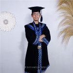 tempat bikin toga wisuda kendal