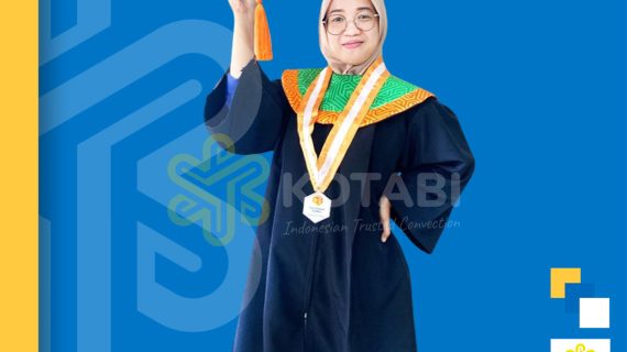 Bikin Toga Wisuda Prabumulih